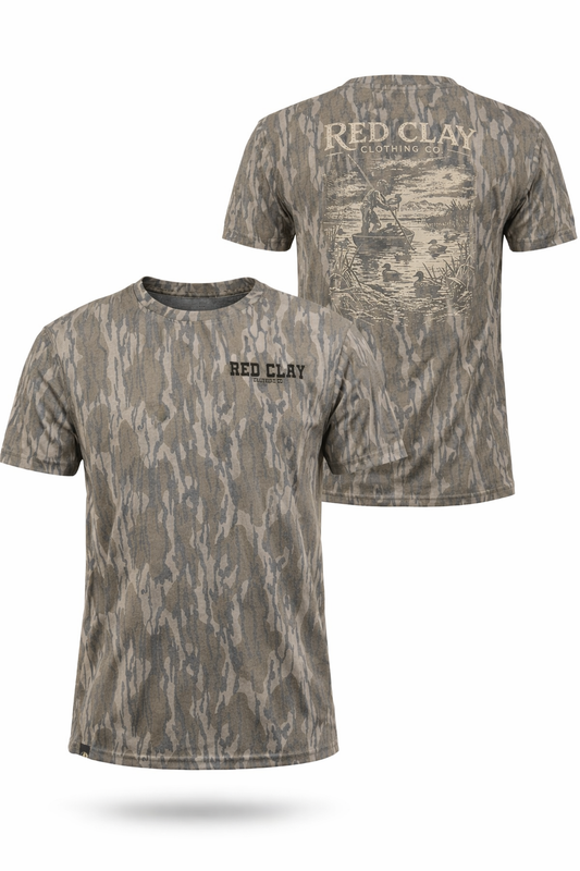 "Setting Decoys" Original Mossy Oak Bottomland Washed Out Tee